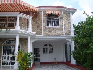 Réalisation Pierre Fabriquée OCOBAT - les Cayes